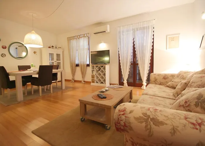 Romantic Pusta Daire *